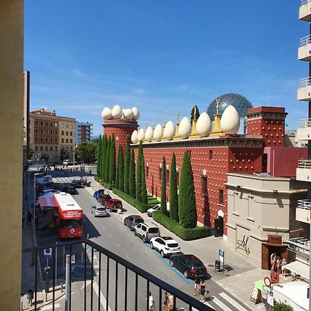 Apartamentos Enfrente Del Museo Dali Figueres  Zewnętrze zdjęcie
