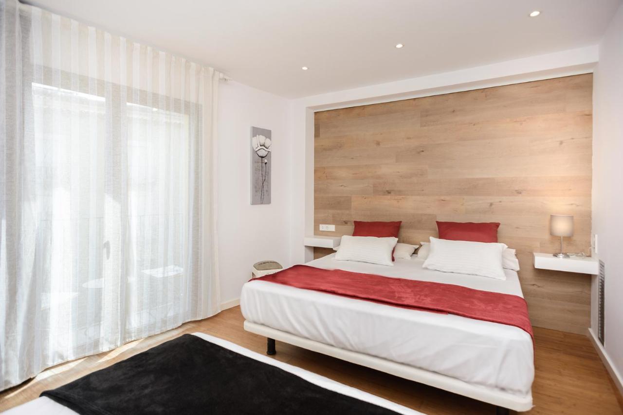Apartamentos Enfrente Del Museo Dali Figueres  Zewnętrze zdjęcie